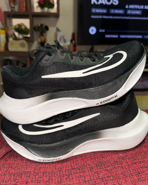 Nike Zoom Fly 5 - Linha Premium